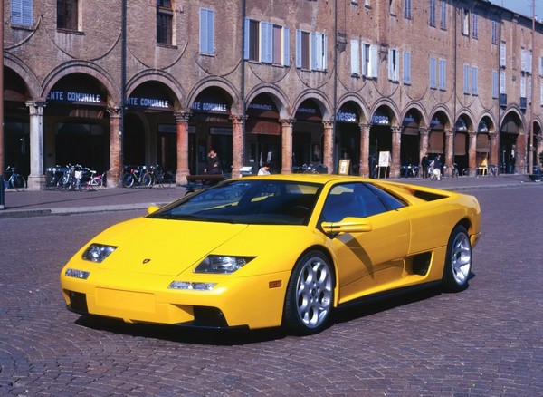 “纯手排也没人会开！“兰博基尼表态手排车款将会绝迹（图／翻摄自网路）