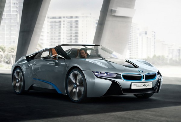 不当放羊的小孩　BMW i8敞篷版确定2018年问世（图／翻摄自BMW）