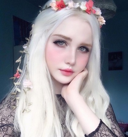 ▲▼Icy有着白皙的肤色。（图／翻摄自Instagram／nordic_alien_）